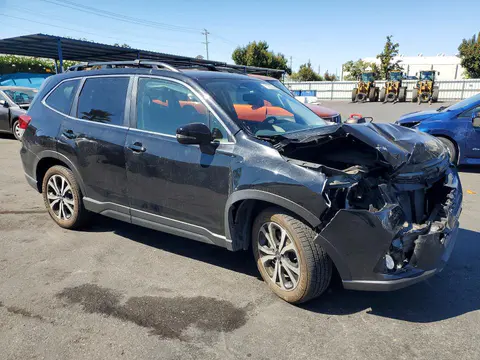 2022 Subaru Forester VIN JF2SKANC8NH431076 фото 4