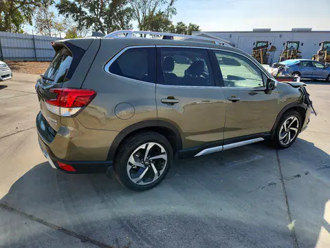 2023 Subaru Forester VIN JF2SKARC6PH409624 фото 3