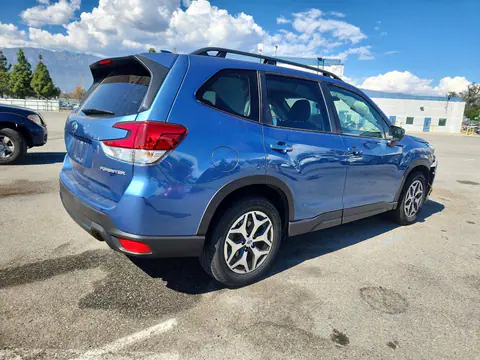 2023 Subaru Forester VIN JF2SKAEC6PH478433 фото 3