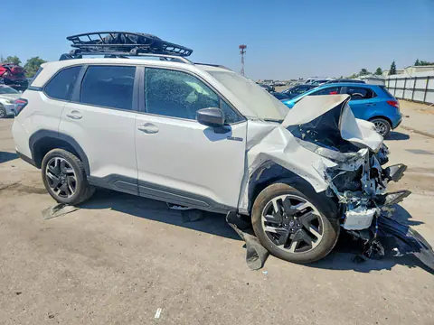 2025 Subaru Forester VIN JF2SLSED3SH424916 фото 4