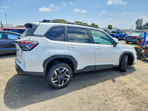 2026 Subaru Forester VIN 4S4SLSE78T3101724 фото 3