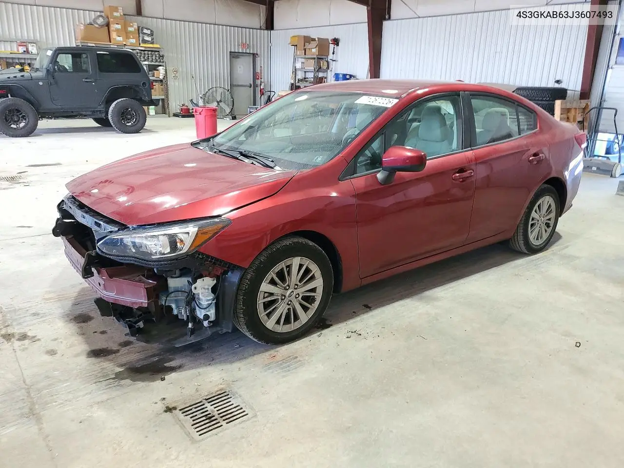 2018 Subaru Impreza Premium VIN 4S3GKAB63J3607493 фото 1