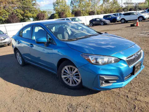 2018 Subaru Impreza Premium VIN 4S3GKAB67J3600143 фото 4