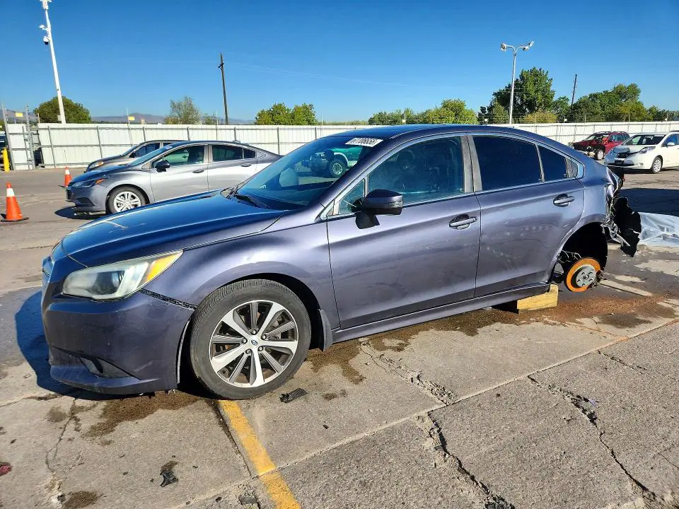 4S3BNAK64H3017086 Subaru Legacy 2017 — повреждение Задняя часть, фото до ремонта