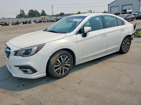 4S3BNAF61J3022410 — 2018 Subaru Legacy, Задняя часть (Rear End), фото до ремонта