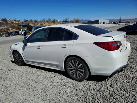 2018 Subaru Legacy VIN 4S3BNAB63J3029039 фото 2