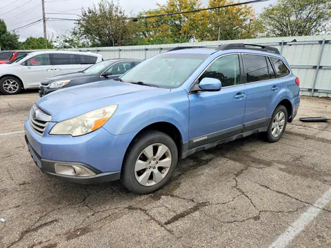 4S4BRCGC7A3334330 — 2010 Subaru Outback, Задняя часть (Rear End), фото до ремонта
