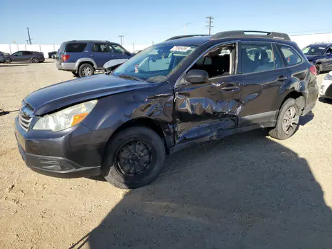 4S4BRBAC5B1342152 — 2011 Subaru Outback, Задняя часть, фото до ремонта