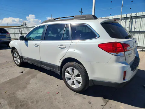 2011 Subaru Outback 2.5I Premium VIN 4S4BRBCC7B3419251 фото 2