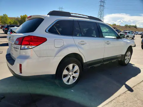 2011 Subaru Outback 2.5I Premium VIN 4S4BRBCC7B3419251 фото 3