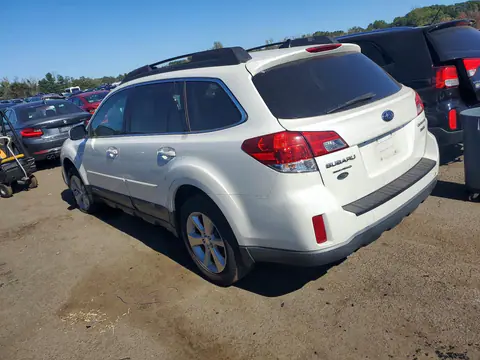 2013 Subaru Outback 3.6R Limited VIN 4S4BRDKC5D2232158 фото 2