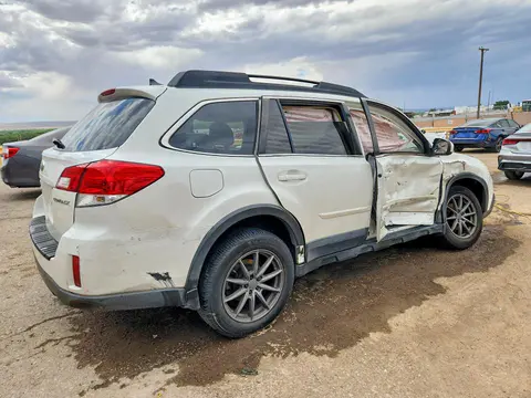2014 Subaru Outback VIN 4S4BRCCC9E3220017 фото 3