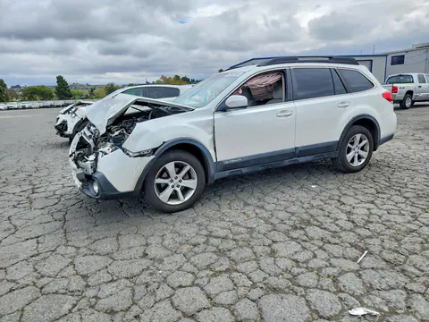 4S4BRBCC6E3237352 — 2014 Subaru Outback, Передняя часть (Front End), фото до ремонта