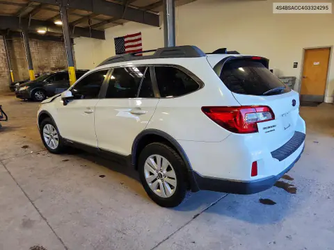 2016 Subaru Outback 2.5I Premium VIN 4S4BSACC4G3324295 фото 2