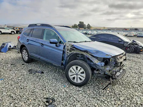 2017 Subaru Outback VIN 4S4BSACC8H3263387 фото 4