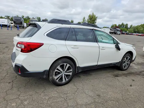 2018 Subaru Outback VIN 4S4BSANC8J3349947 фото 3