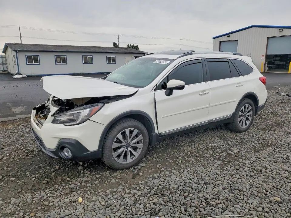 4S4BSATCXJ3393113 Subaru Outback 2018 — повреждение Передняя часть, фото до ремонта