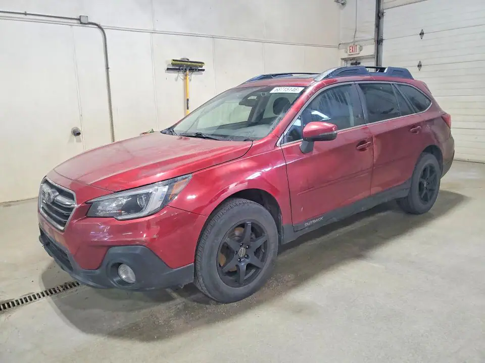 4S4BSAHCXJ3289584 Subaru Outback 2018 — повреждение Пожар, фото до ремонта