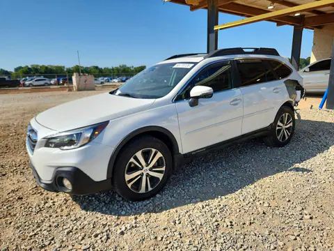 4S4BSENC4J3379793 — 2018 Subaru Outback, Задняя часть (Rear End), фото до ремонта