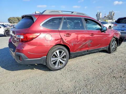 2018 Subaru Outback VIN 4S4BSANC7J3256224 фото 3