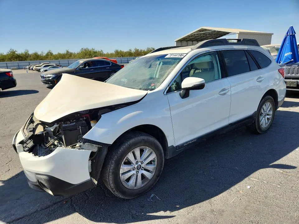 2018 Subaru Outback VIN 4S4BSAHC6J3381114 фото 1
