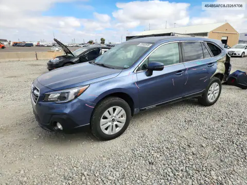 4S4BSAFC8J3269708 — 2018 Subaru Outback, Задняя часть, фото до ремонта