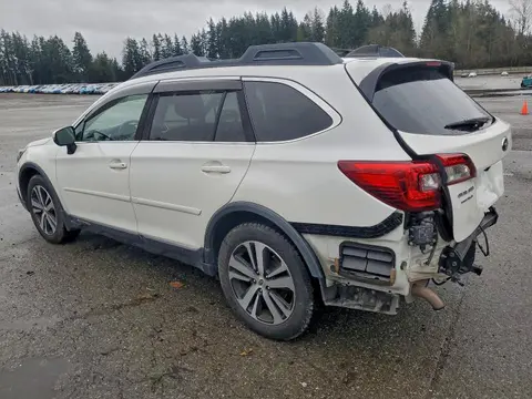 2018 Subaru Outback VIN 4S4BSANC8J3210711 фото 2