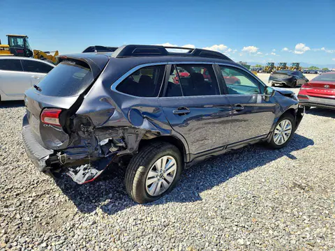 2019 Subaru Outback VIN 4S4BSAFC3K3388638 фото 3