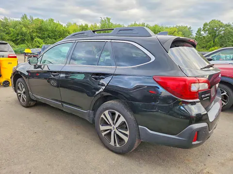 2019 Subaru Outback VIN 4S4BSANC6K3250559 фото 2