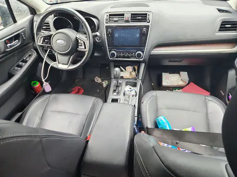 2019 Subaru Outback 2.5I Limited VIN 4S4BSANC4K3307051 фото 8