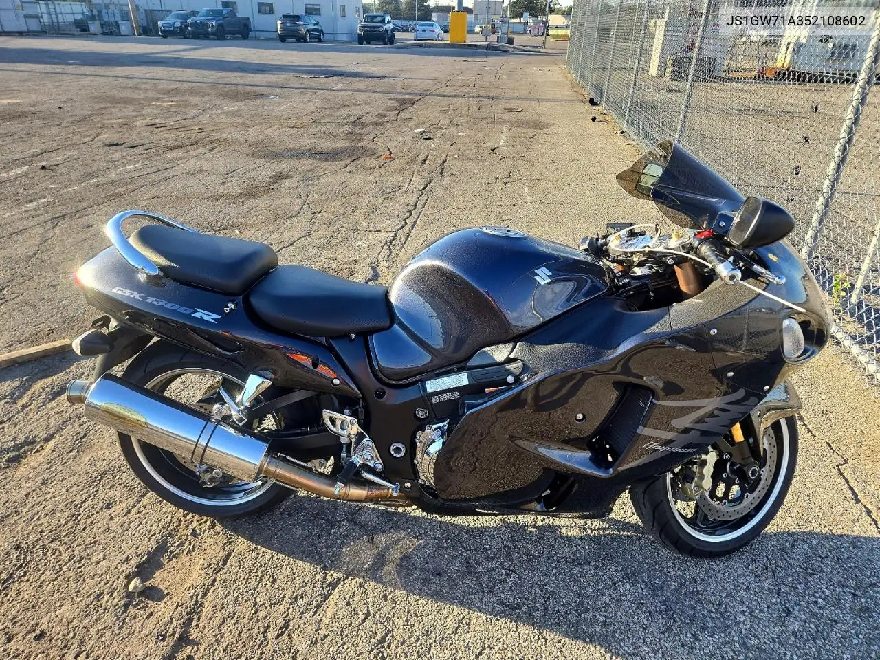 2005 Suzuki Gsx1300 Rk5 VIN JS1GW71A352108602 фото 1