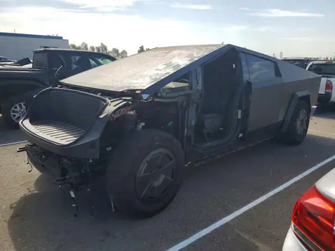 7G2CEHED6SA069170 — 2025 Tesla Cybertruck, Передняя часть (Front End), фото до ремонта