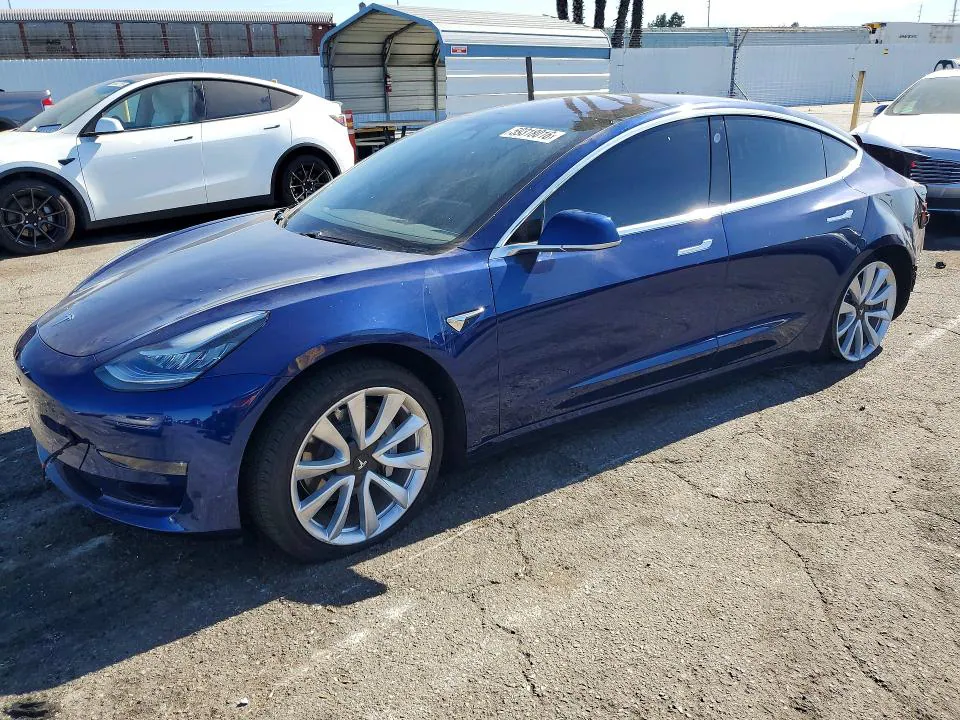 2018 Tesla MODEL 3 VIN 5YJ3E1EA6JF047039 фото 1