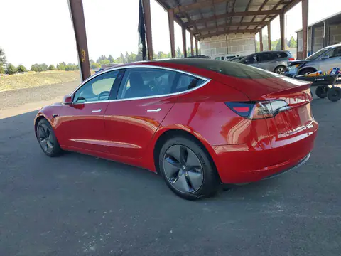 5YJ3E1EA6JF153930 — 2018 Tesla Model 3, фото 2 с аукциона Copart 14.10.2026, Передняя часть