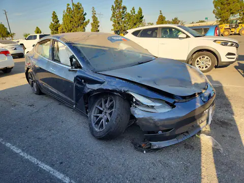 2018 Tesla MODEL 3 VIN 5YJ3E1EA3JF157661 фото 4