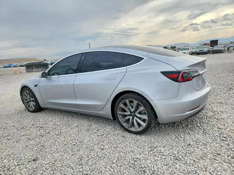 2018 Tesla MODEL 3 VIN 5YJ3E1EB4JF116951 фото 2