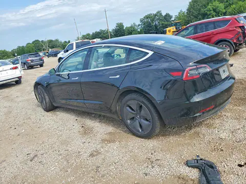 5YJ3E1EA0JF172117 — 2018 Tesla Model 3, фото 2 с аукциона Copart 06.10.2026, Мелкие вмятины и царапины