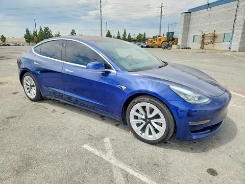 2018 Tesla MODEL 3 VIN 5YJ3E1EB8JF147734 фото 4