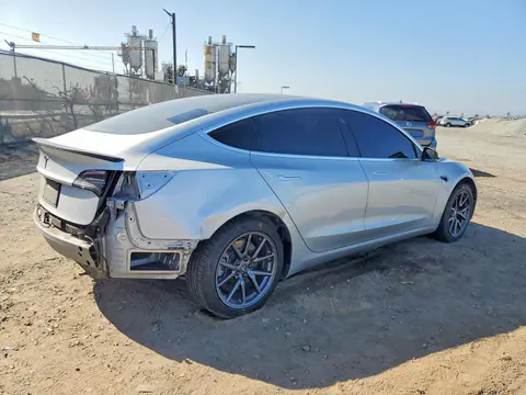 2018 Tesla MODEL 3 VIN 5YJ3E1EA9JF162539 фото 3