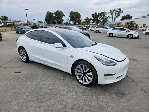 2018 Tesla MODEL 3 VIN 5YJ3E1EB6JF117678 фото 4