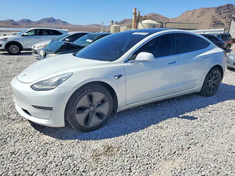 5YJ3E1EA4JF044298 — 2018 Tesla Model 3, Мелкие вмятины и царапины (Minor Dent/Scratches), фото до ремонта