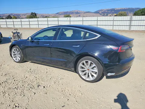 2018 Tesla MODEL 3 VIN 5YJ3E1EB7JF086750 фото 2