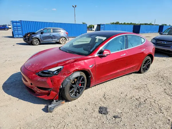 5YJ3E1EBXJF055430 — 2018 Tesla Model 3, Передняя часть (Front End), фото до ремонта