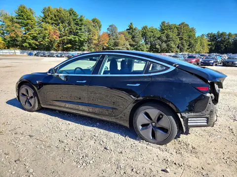 2018 Tesla Model 3 VIN 5YJ3E1EB7JF144467 фото 2