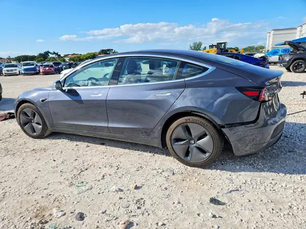 2018 TESLA MODEL 3 VIN 5YJ3E1EA5JF041538 фото 2