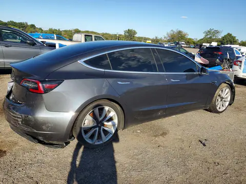 2018 Tesla Model 3 VIN 5YJ3E1EA9JF059539 фото 3