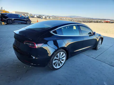 2018 Tesla Model 3 VIN 5YJ3E1EA6JF136383 фото 3