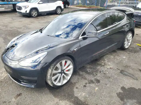 5YJ3E1EB6JF082513 — 2018 Tesla Model 3, Передняя часть, фото до ремонта