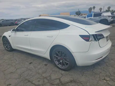 2019 Tesla MODEL 3 VIN 5YJ3E1EAXKF504081 фото 2