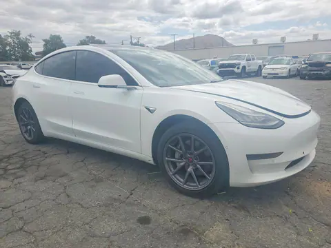 2019 Tesla MODEL 3 VIN 5YJ3E1EAXKF504081 фото 4